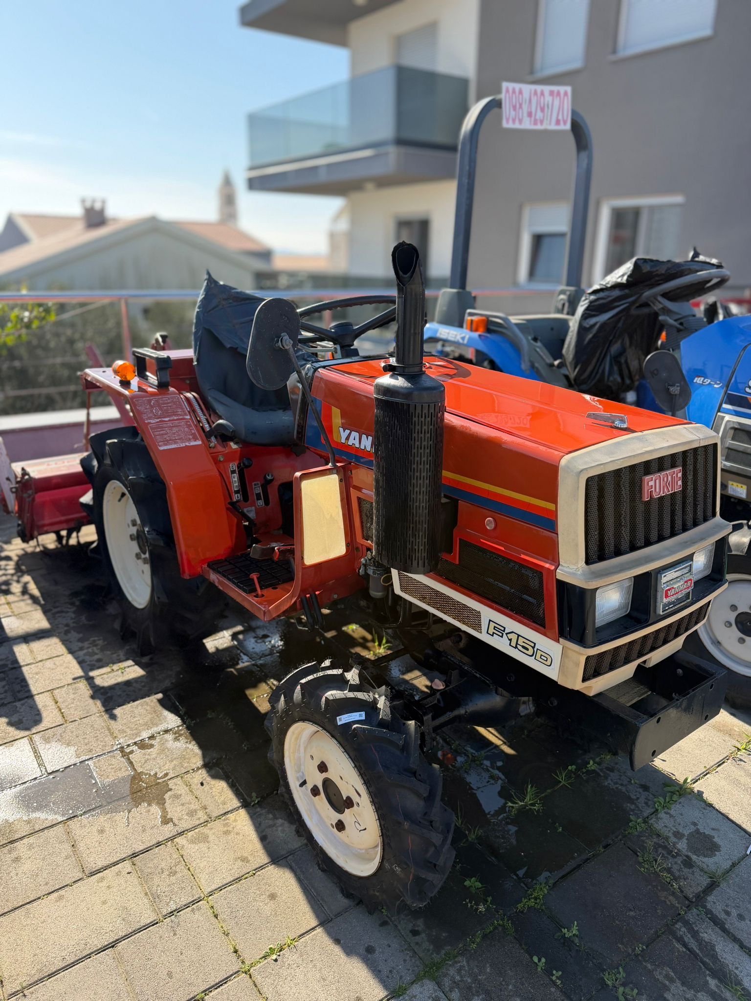 6e13a3a3-c23b-4e6f-b4c9-dcea0d57e766