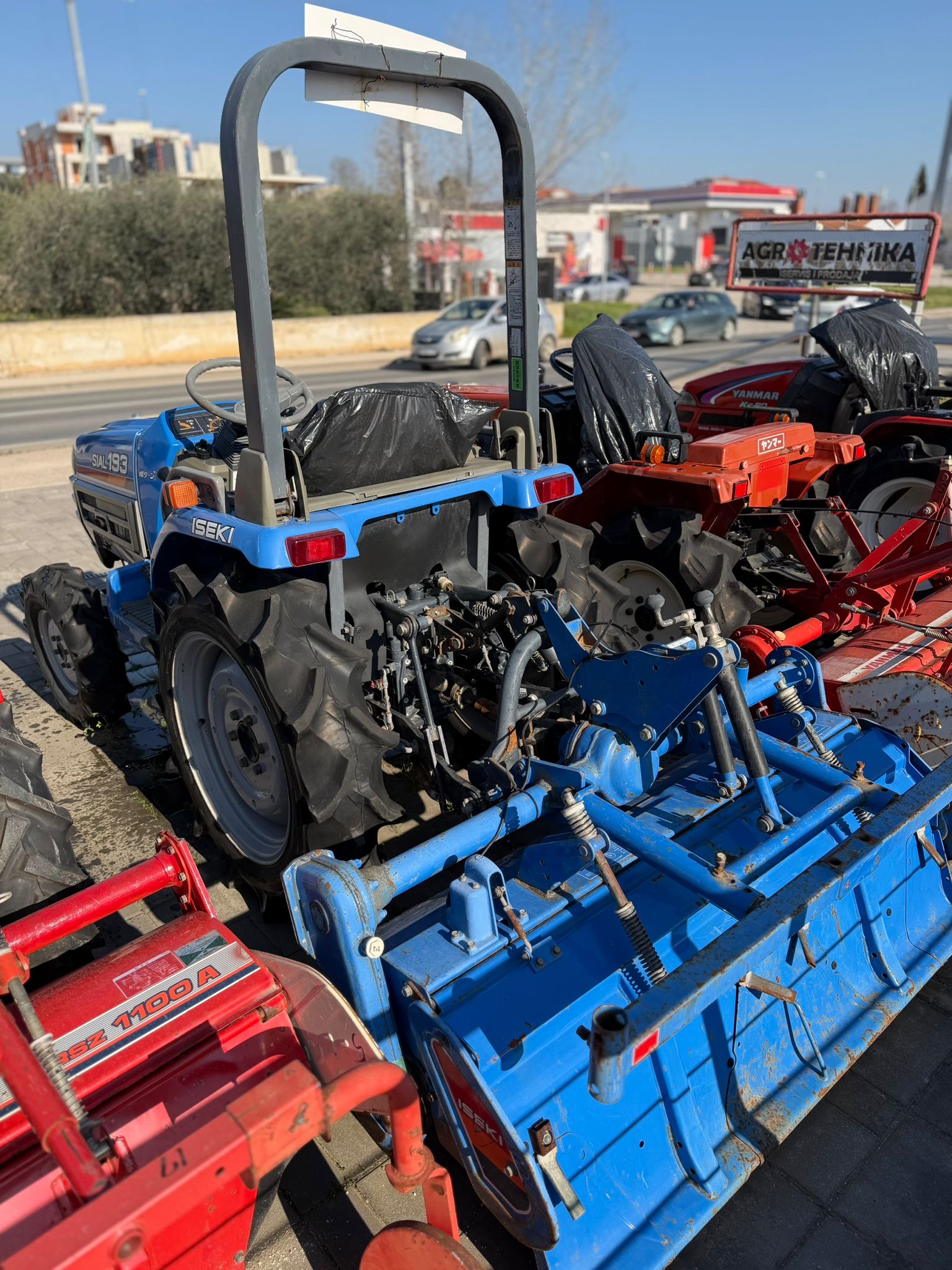 90637e09-3482-43d5-b9ec-5f452849b2bf