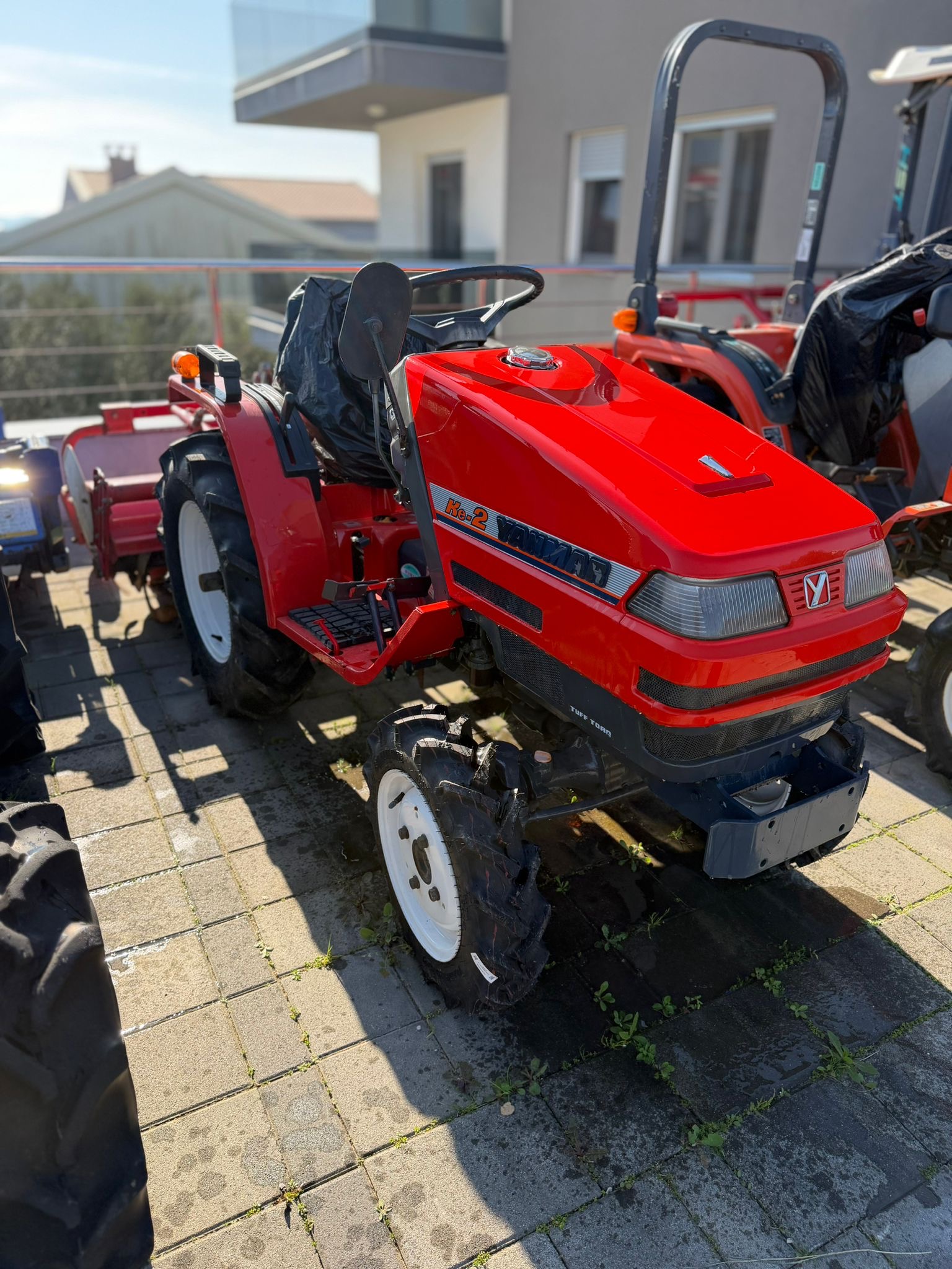 e5db6c5e-e12d-46fb-a2bd-4621f86d1f9f