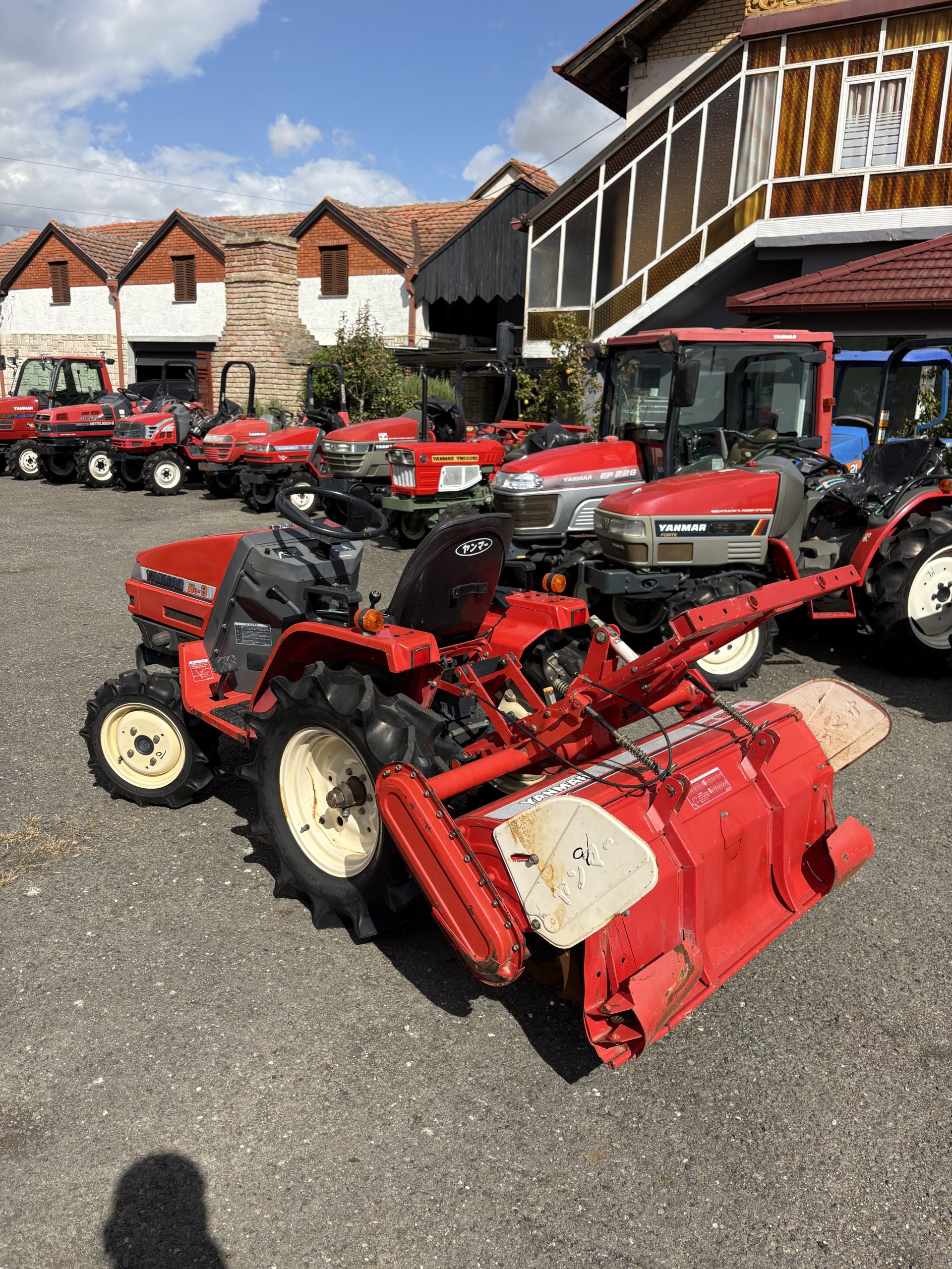 Traktor Yanmar Ke-3(178) - Slika 4