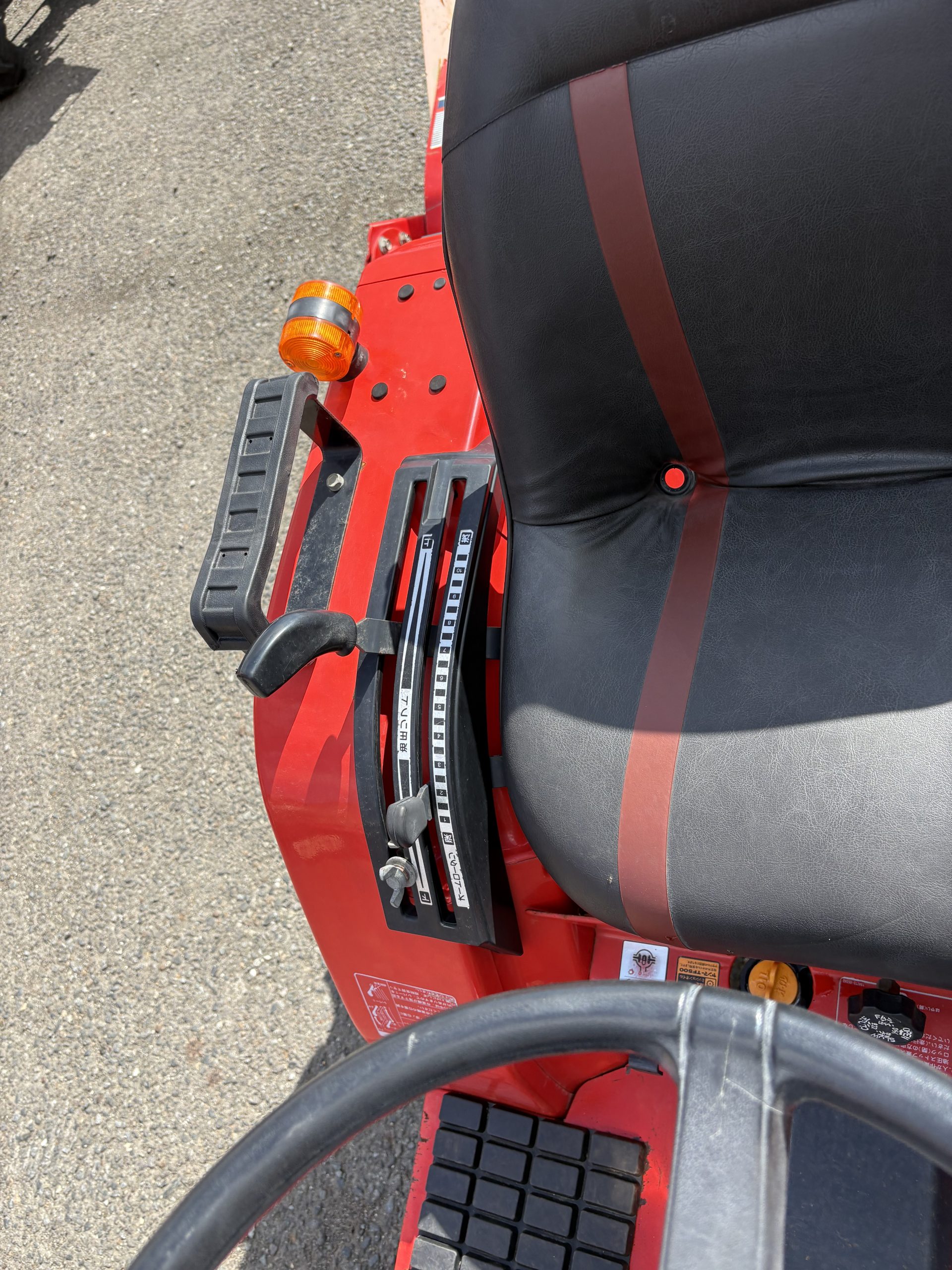 Traktor Yanmar Ke-3(178) - Slika 7